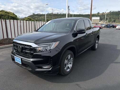 Crystal Black Pearl 2026 Honda Ridgeline