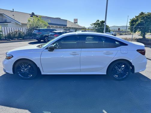 Platinum White Pearl 2025 Honda Civic