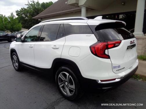 2021 GMC Terrain SLT