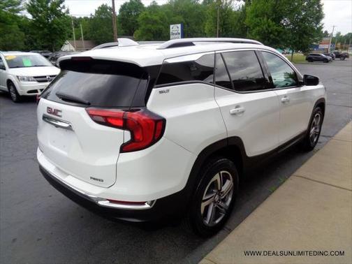 2021 GMC Terrain SLT