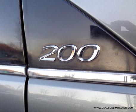 2013 Chrysler 200 Touring