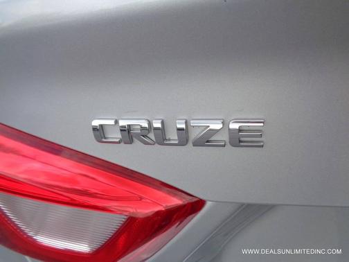 Silver 2016 Chevrolet Cruze LS Auto
