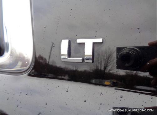 Black 2018 Chevrolet Suburban LT