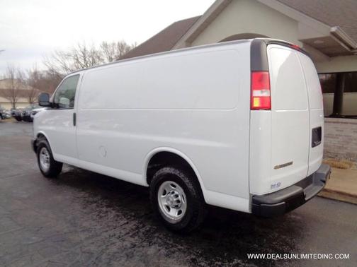 2021 Chevrolet Express 2500 RWD 2500 Regular Wheelbase WT