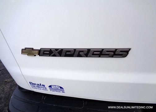 2021 Chevrolet Express 2500 RWD 2500 Regular Wheelbase WT