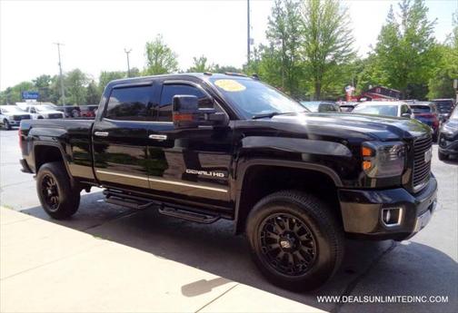 2017 GMC Sierra 2500 Denali