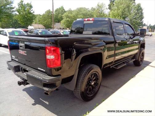 2017 GMC Sierra 2500 Denali