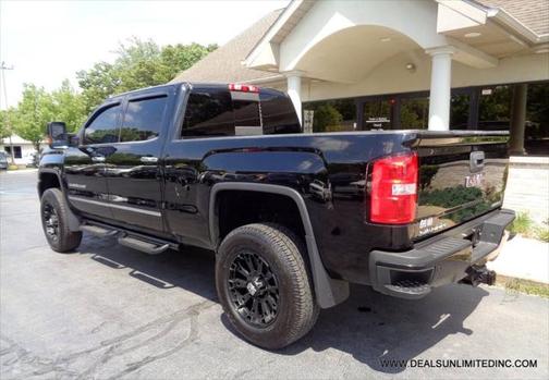 2017 GMC Sierra 2500 Denali