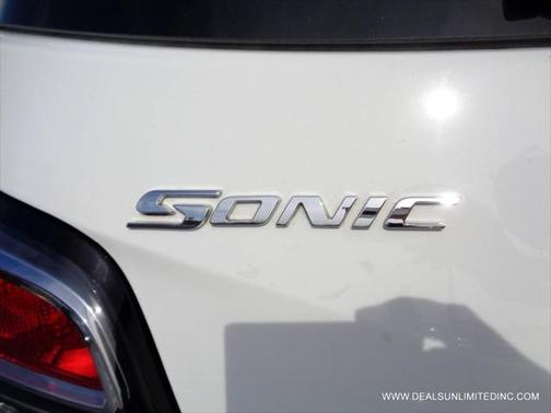 2019 Chevrolet Sonic LT