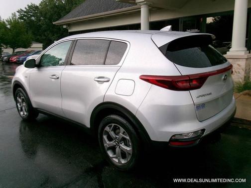 Sparkling Silver 2020 Kia Sportage LX