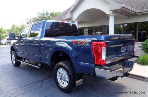 Blue Jeans Metallic 2017 Ford F-350 XLT