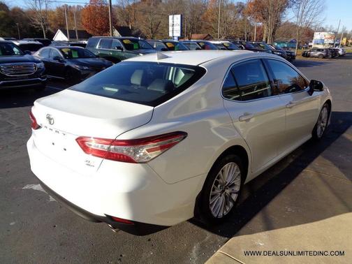 2020 Toyota Camry XLE