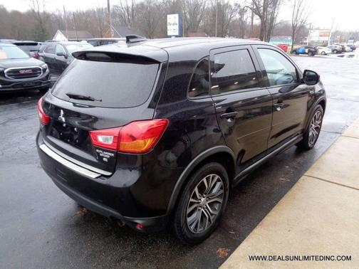 2017 Mitsubishi Outlander Sport 2.4 SE