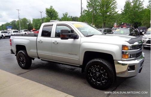 Silver Ice Metallic 2017 Chevrolet Silverado 2500 LT