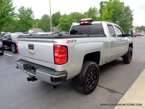Silver Ice Metallic 2017 Chevrolet Silverado 2500 LT