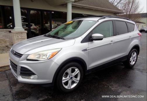 Ingot Silver Metallic 2014 Ford Escape SE