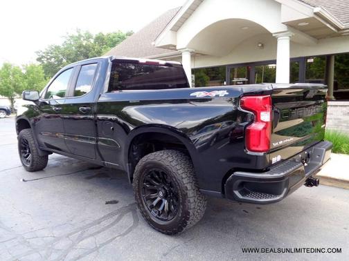 Black 2021 Chevrolet Silverado 1500 RST
