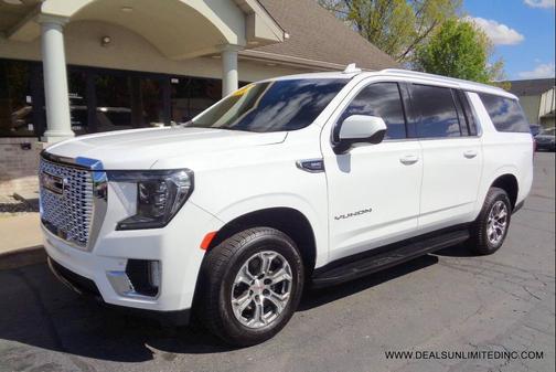 White 2021 GMC Yukon XL SLE
