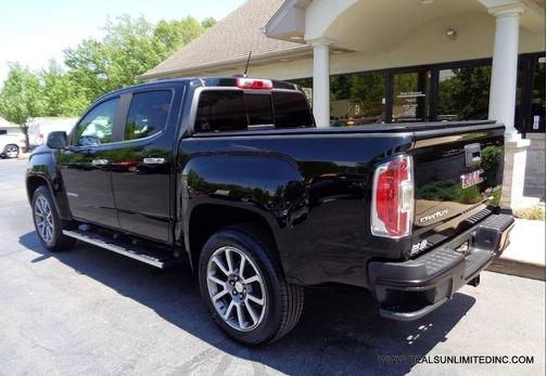 Onyx Black 2020 GMC Canyon Denali