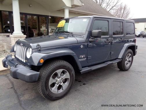 2017 Jeep Wrangler Unlimited Sahara