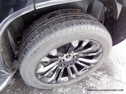 2012 Cadillac Escalade Luxury