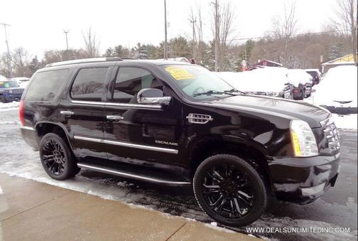 2012 Cadillac Escalade Luxury
