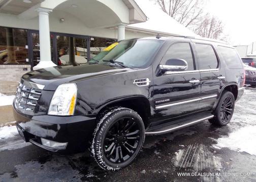 2012 Cadillac Escalade Luxury