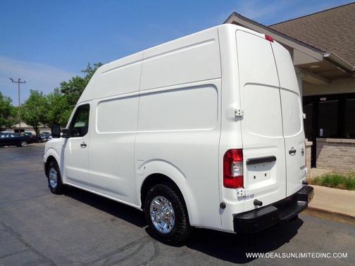 Glacier White 2018 Nissan NV Cargo NV2500 HD SV V8