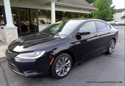 Phantom Black Tri-Coat Pearl 2015 Chrysler 200 S