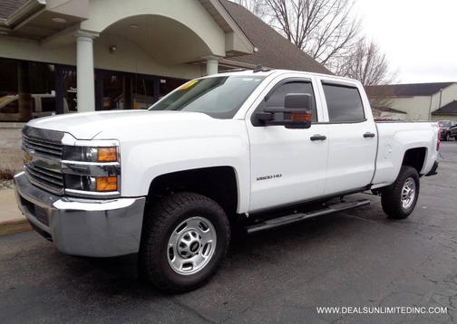 Summit White 2017 Chevrolet Silverado 2500 WT