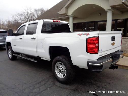 Summit White 2017 Chevrolet Silverado 2500 WT