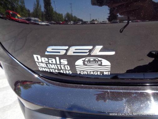 Agate Black Metallic 2024 Ford Edge SEL
