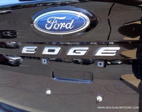 Agate Black Metallic 2024 Ford Edge SEL