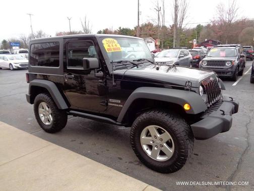 2016 Jeep Wrangler Sport