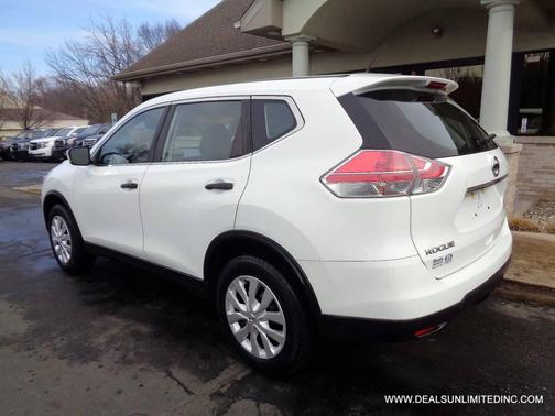 2016 Nissan Rogue S