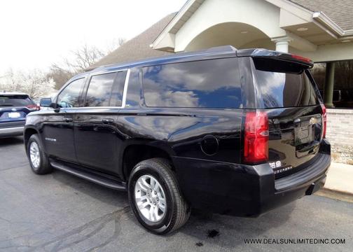 Black 2019 Chevrolet Suburban LT