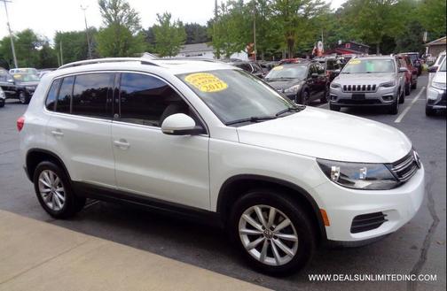 2017 Volkswagen Tiguan 2.0T Wolfsburg Edition