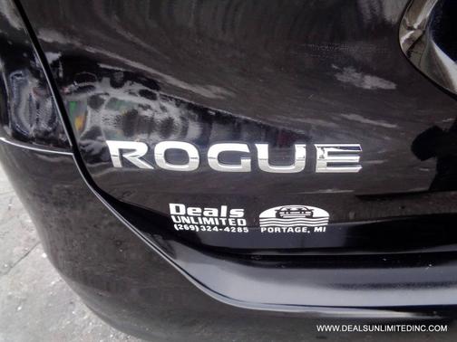 2015 Nissan Rogue SV