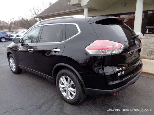 2015 Nissan Rogue SV