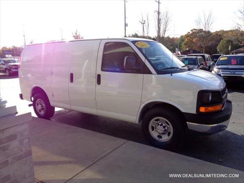 2017 Chevrolet Express 2500 Work Van