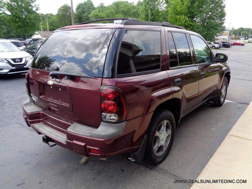 Burgundy 2007 Chevrolet Trailblazer LS