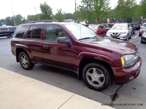 Burgundy 2007 Chevrolet Trailblazer LS