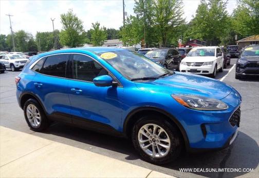 2020 Ford Escape SE