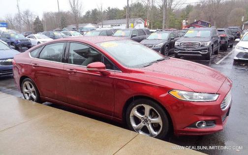2016 Ford Fusion SE