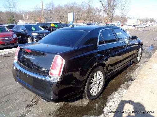 2014 Chrysler 300 S