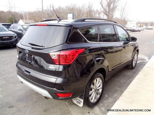 2019 Ford Escape SEL