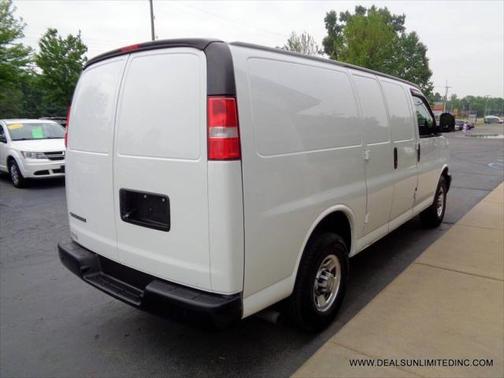 2021 Chevrolet Express 2500 RWD 2500 Regular Wheelbase WT