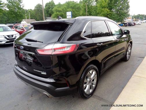 Agate Black Metallic 2019 Ford Edge Titanium