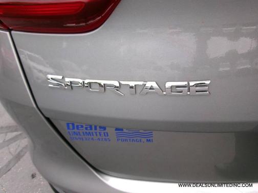 Steel Gray 2022 Kia Sportage LX