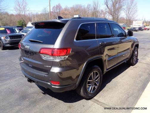 2021 Jeep Grand Cherokee Laredo